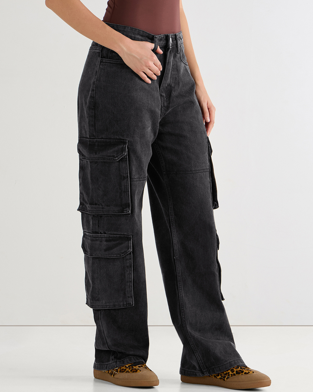 Shop Women's Dark Grey Wide Leg Cargo Jeans-Back