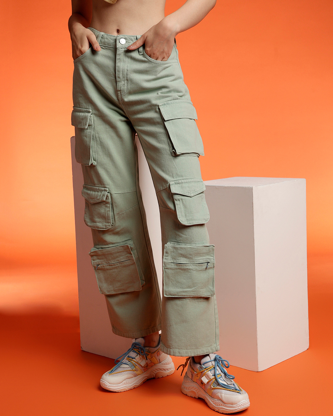 Buy Women's Green Cargo Jeans Online at Bewakoof