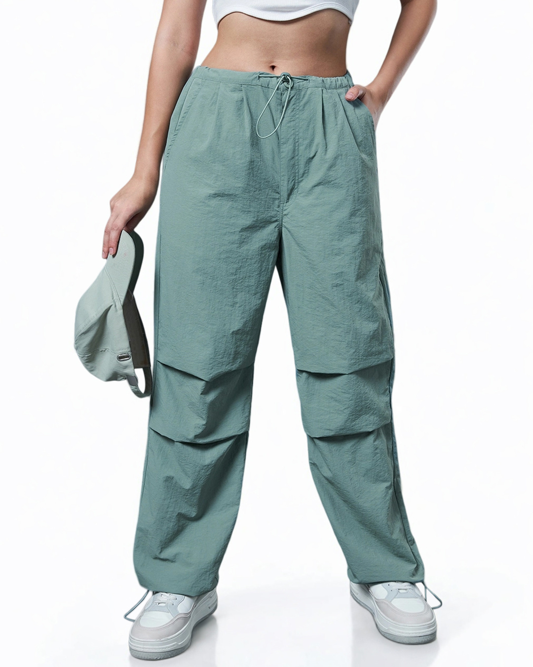 Buy Women's Green Oversized Parachute Pants Online at Bewakoof