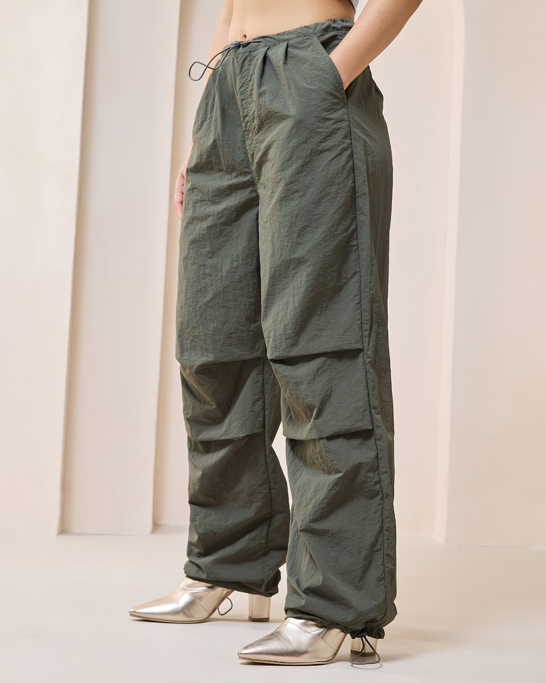 Shop Women's Green Oversized Parachute Pants-Back