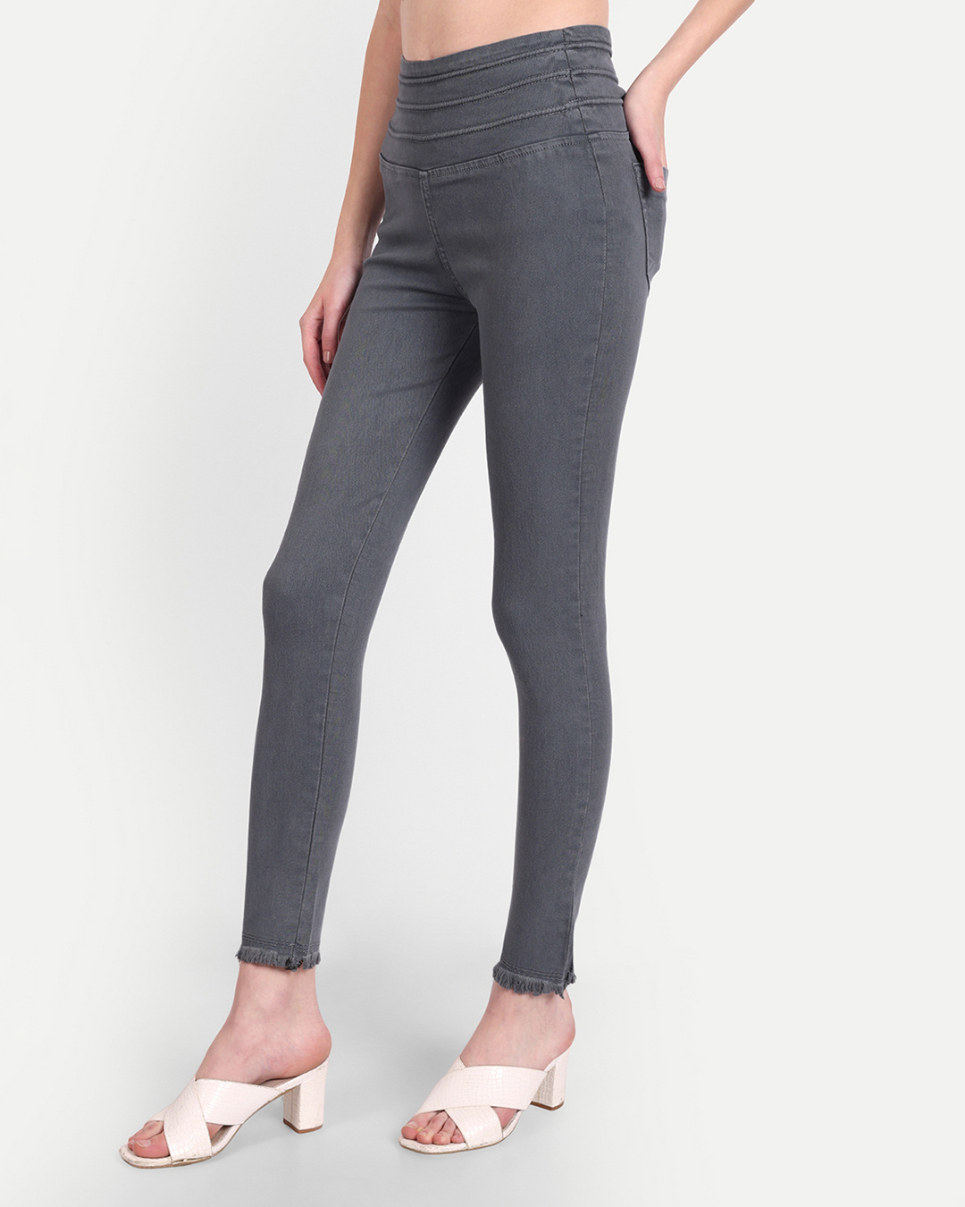 Womens Off White Lycra Washed Skinny Fit Jegging