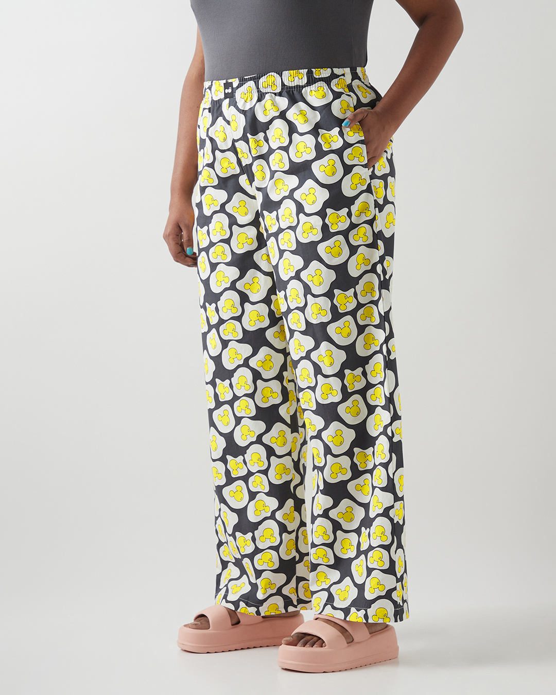 Shop Women's Grey & White All Over Printed Plus Size Wide Leg Pyjamas-Back