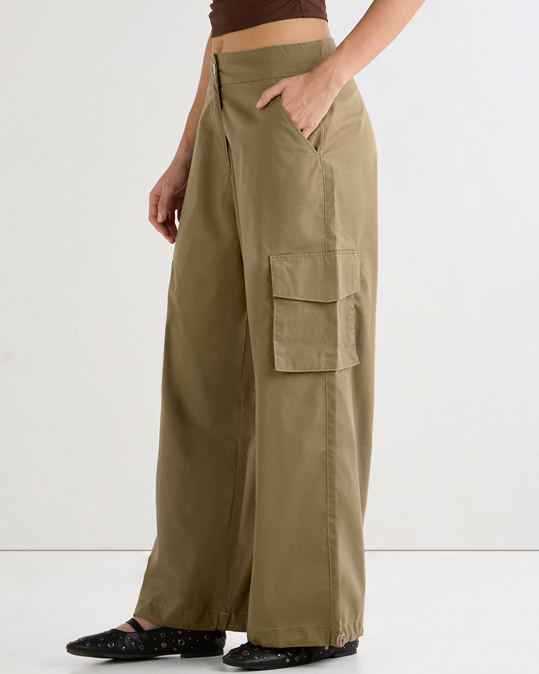 Shop Women's Khaki Baggy Oversized Cargo Parachute Pants-Back