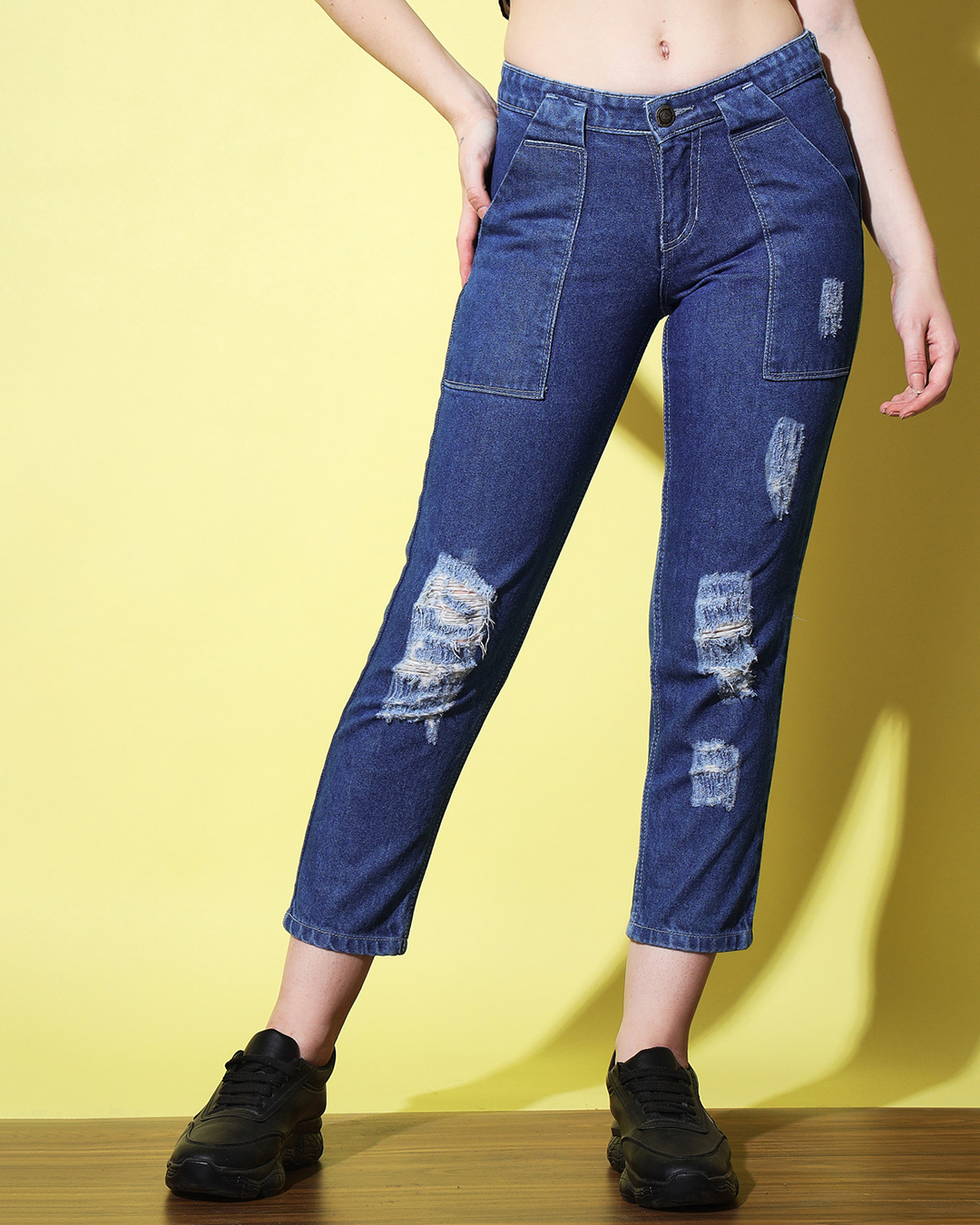 Buy Women's Light Blue Jeans Online at Bewakoof