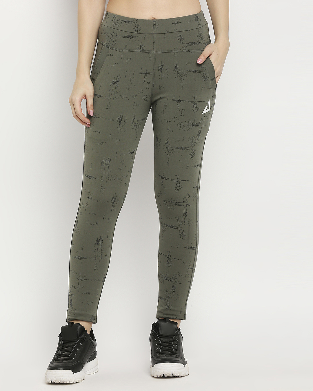 Buy Women's Olive AOP Leggings for Women Green Online at Bewakoof
