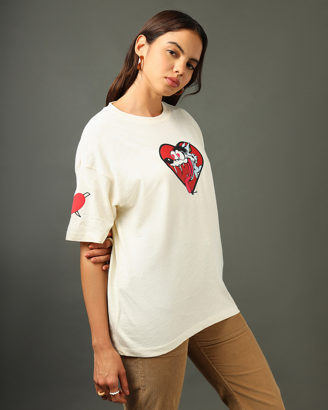 Shop Women's Gardenia Lizard Heart Graphic Printed Oversized T-shirt-Back