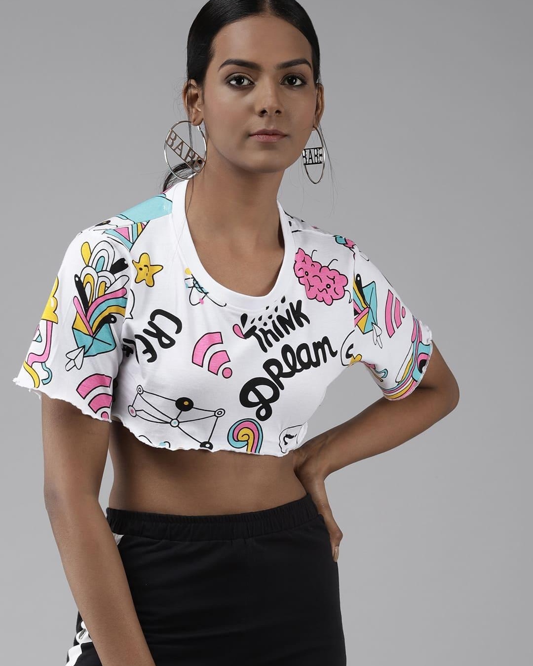 Beautiful Mosaic White Sister  Women's All-Over Print Twist-Front Cropped Tee