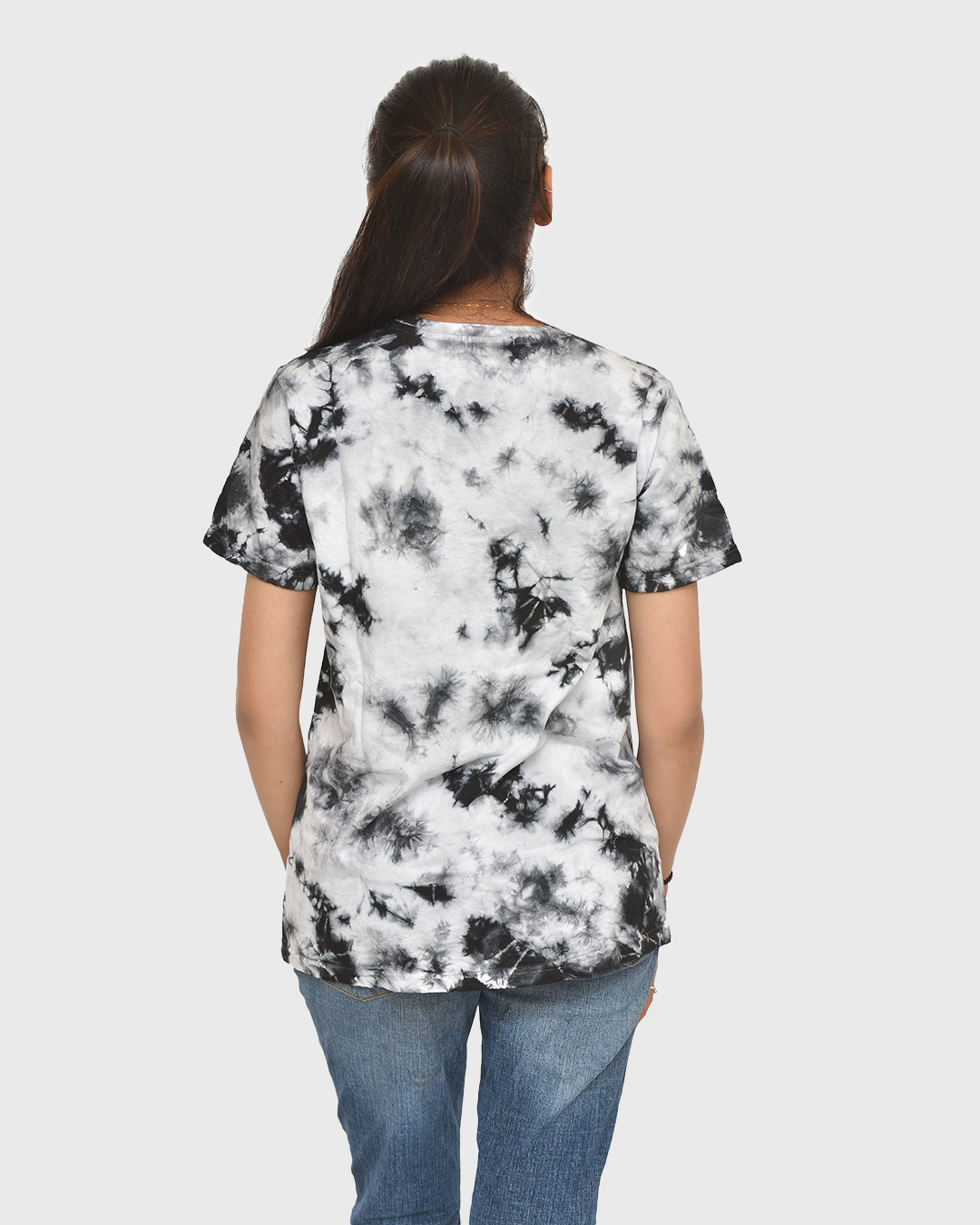 Shop Women's White & Black Tie & Dye Relaxed Fit T-shirt-Back