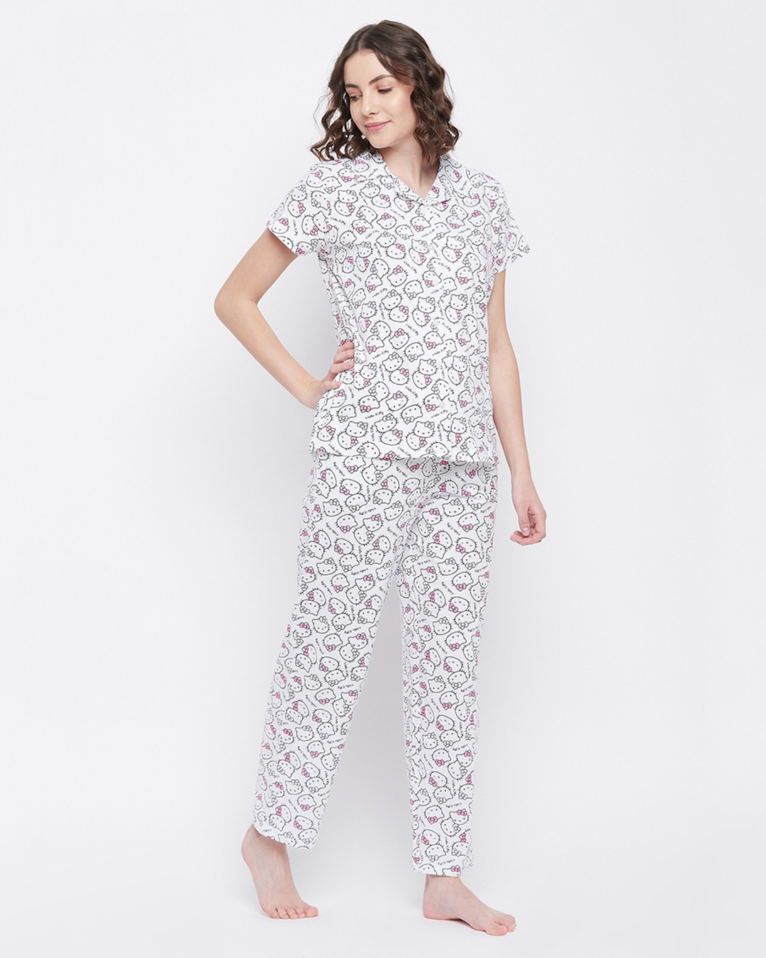 Shop Women's White Hello Kitty Print Top & Pyjama Set-Back