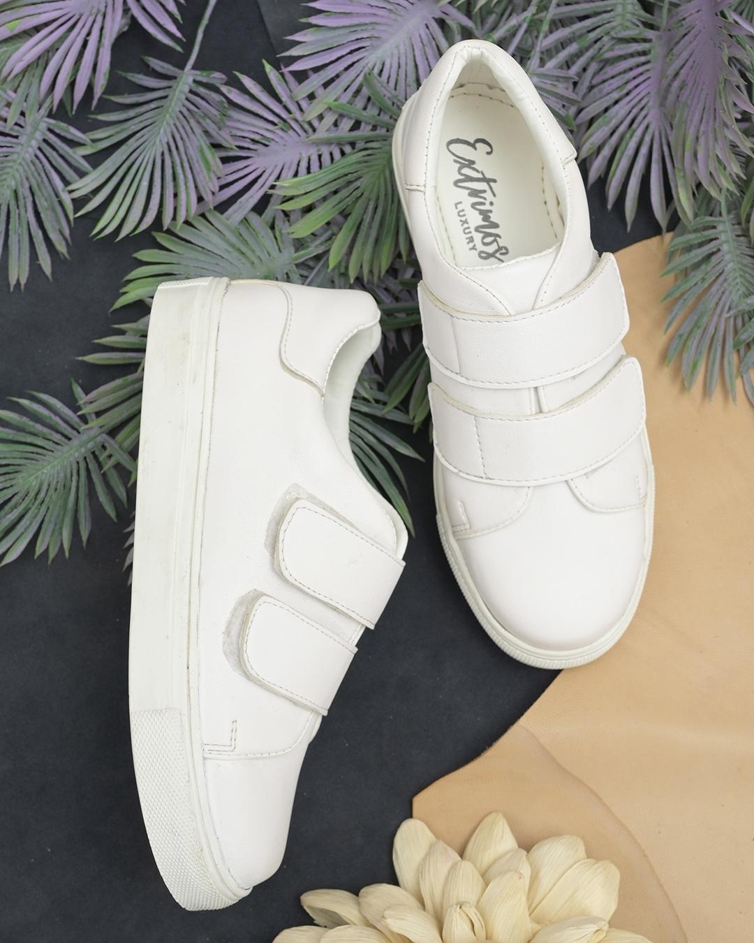 womens white velcro tennis shoes