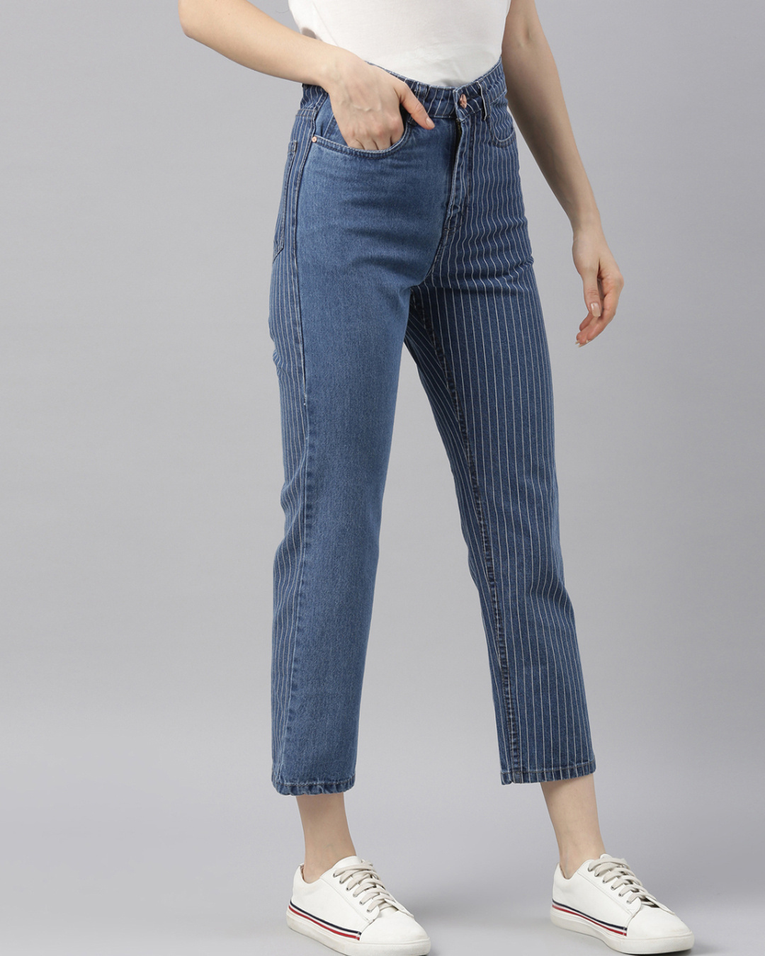Shop Women's Blue Cotton Mom Fit Clean Look Jeans-Back