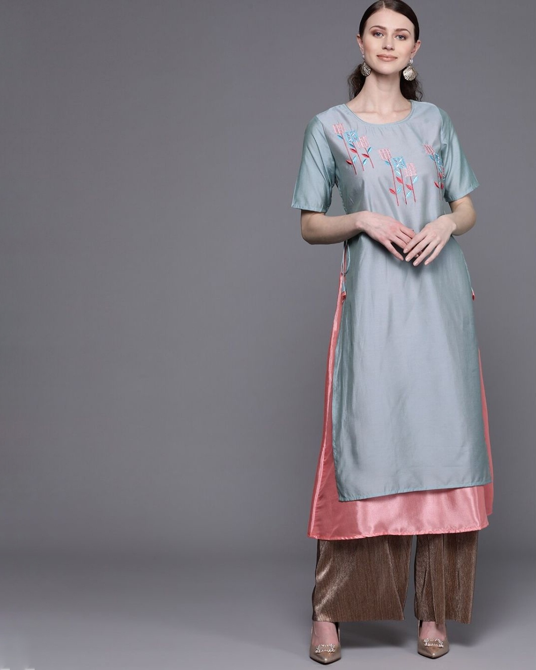 Shop Grey And Pink Double Layered Kurta-Front