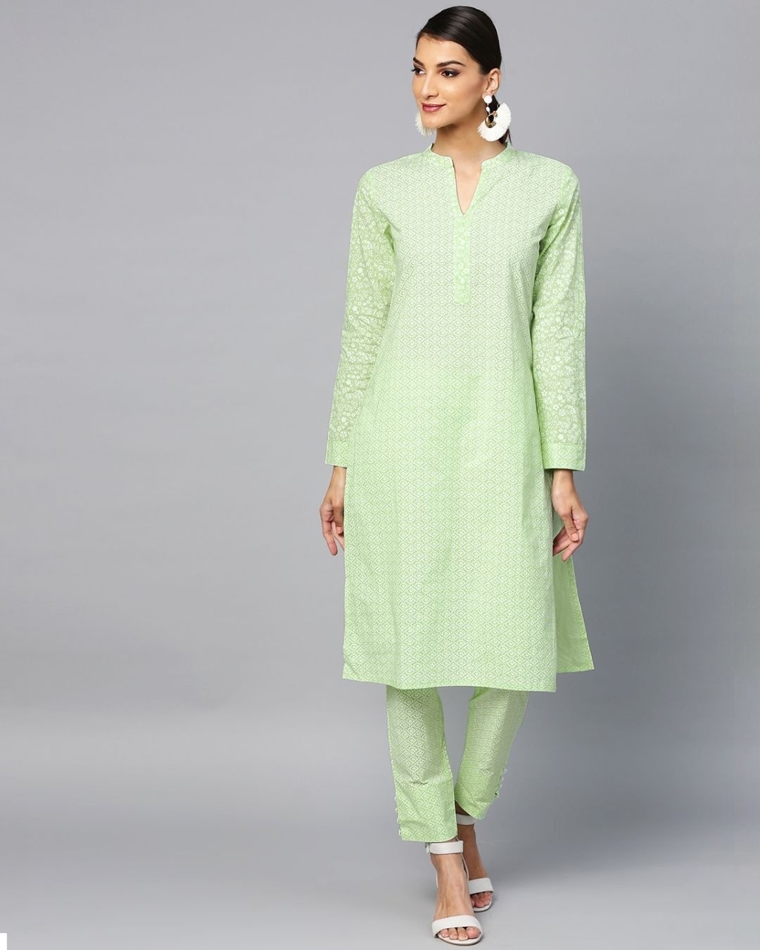 Shop Sea Green Khari Printed Straight Kurta With Pant Set-Front
