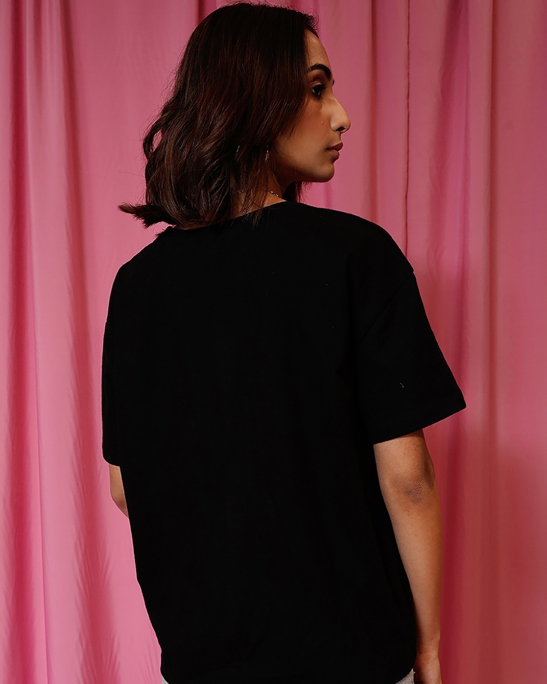 Shop Women's Black Printed Oversized Fit T Shirt-Back