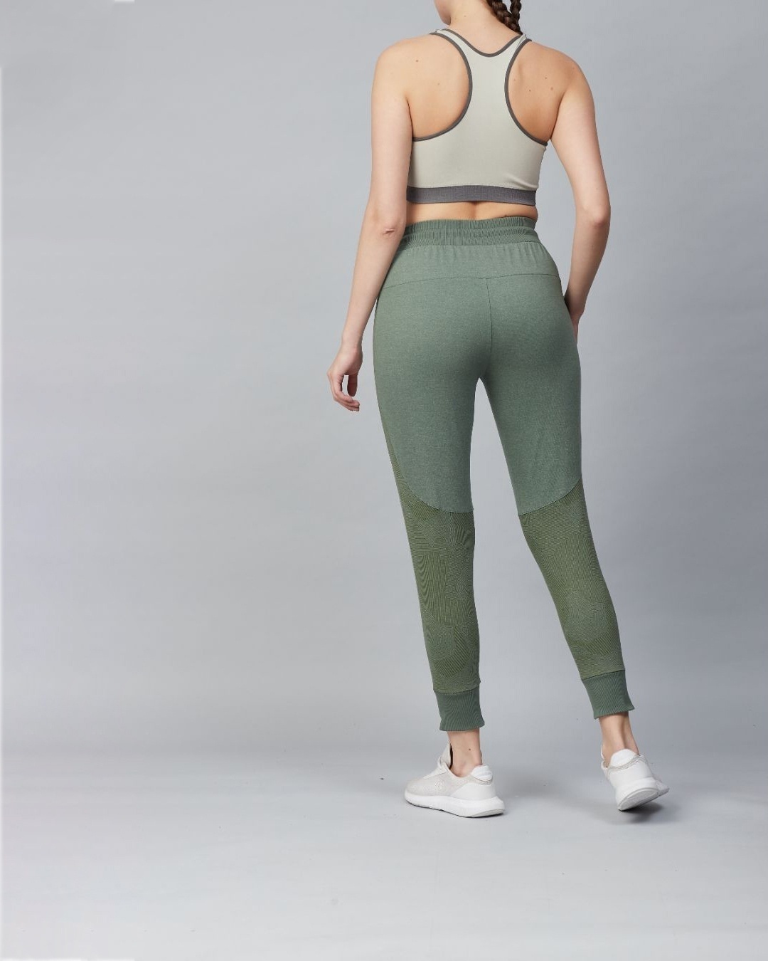 Shop Women Olive Green Slim Fit Solid Cropped Joggers