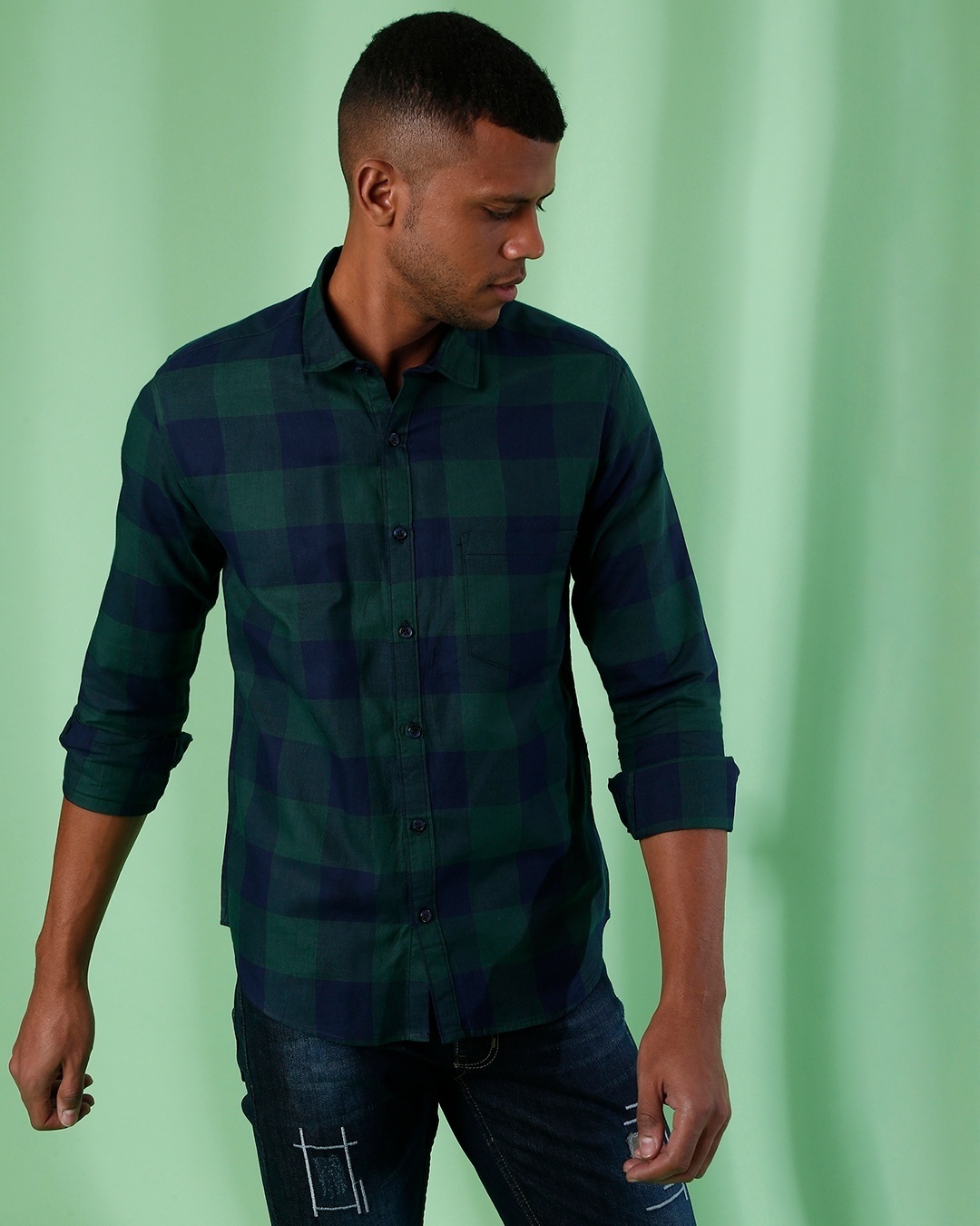 Shop Men's Green Checkered Regular Fit Shirt-Front