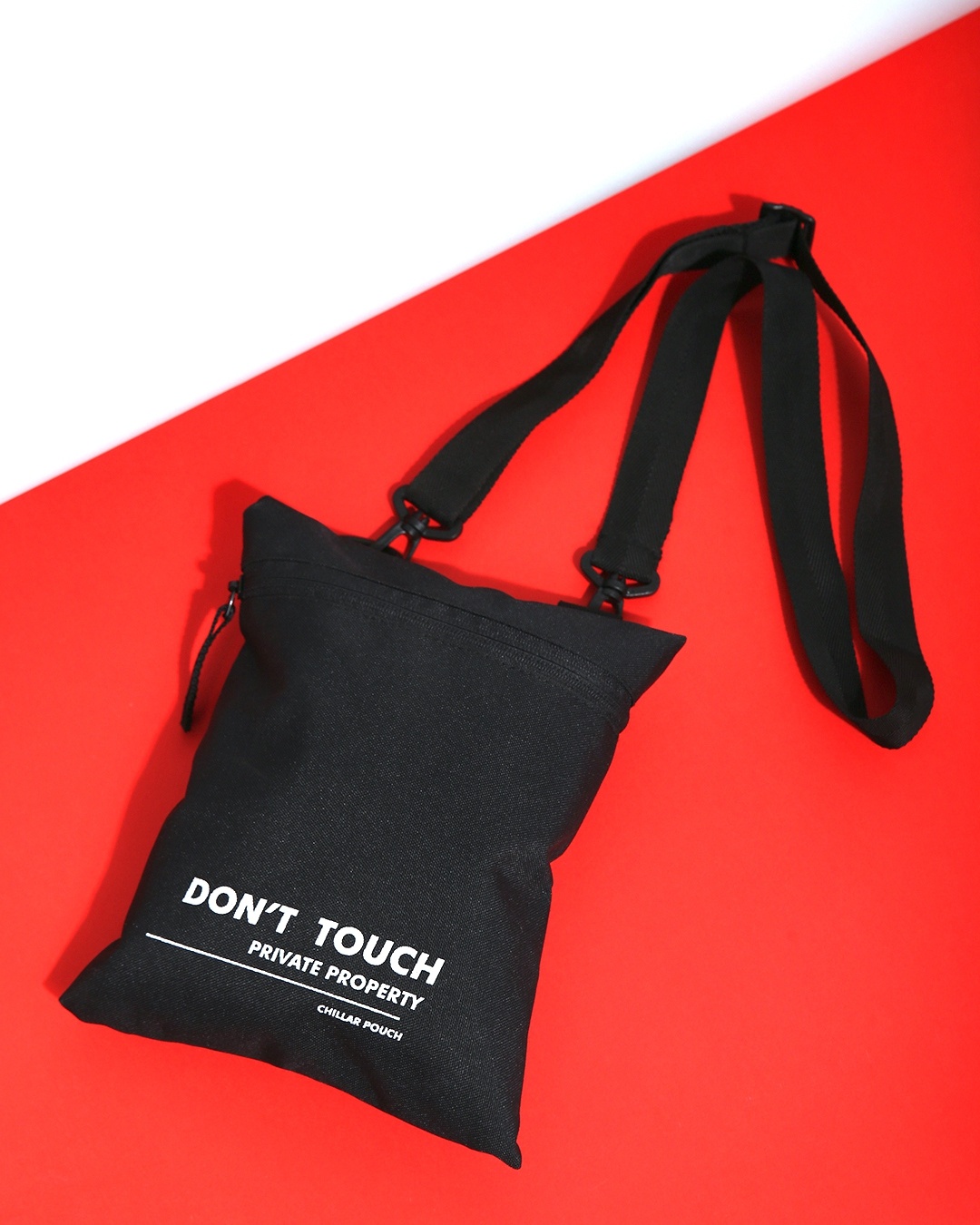 Shop Dont Touch Line Sling Bag-Front