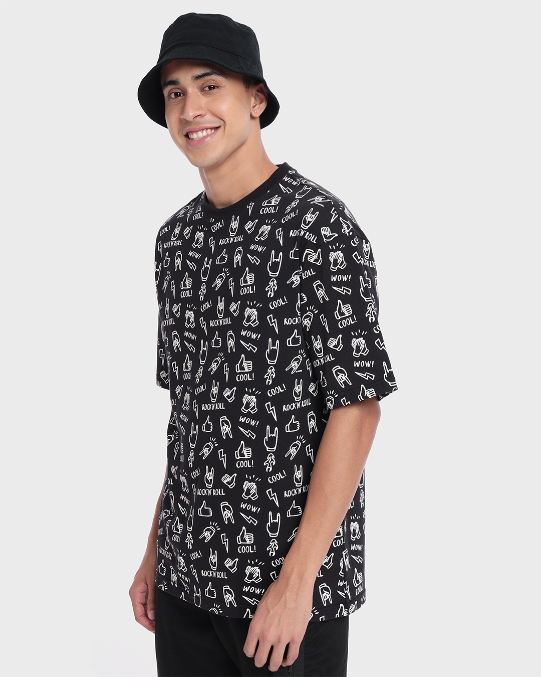 Buy Mens Black All Over Printed Oversized T Shirt For Men Black Online At Bewakoof 4899