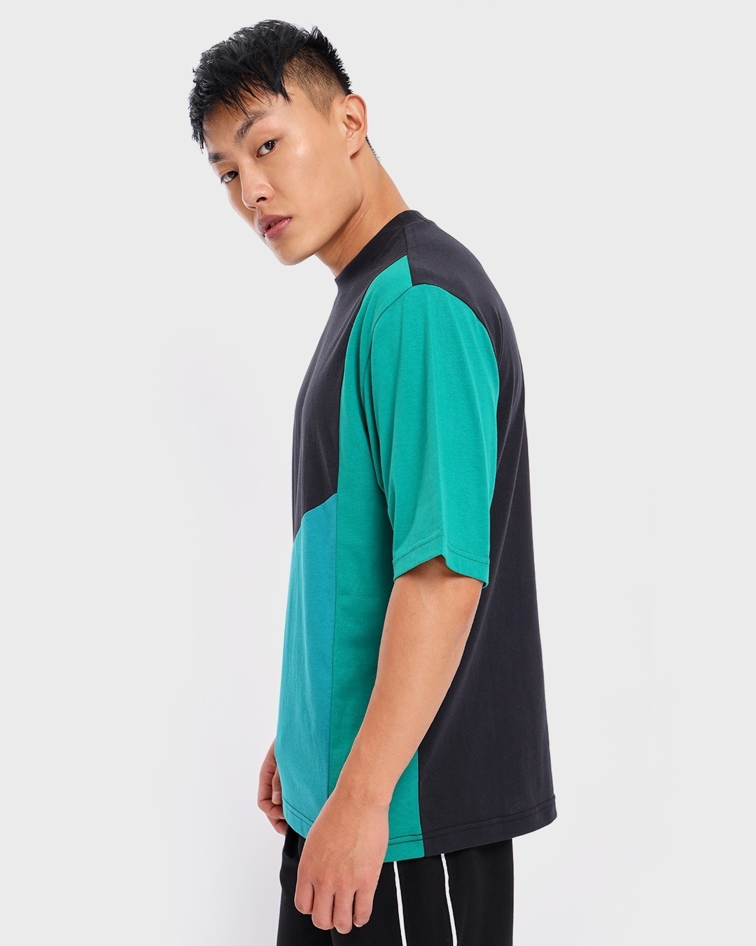 Shop Men's Black & Blue Color Block Oversized T-shirt-Back