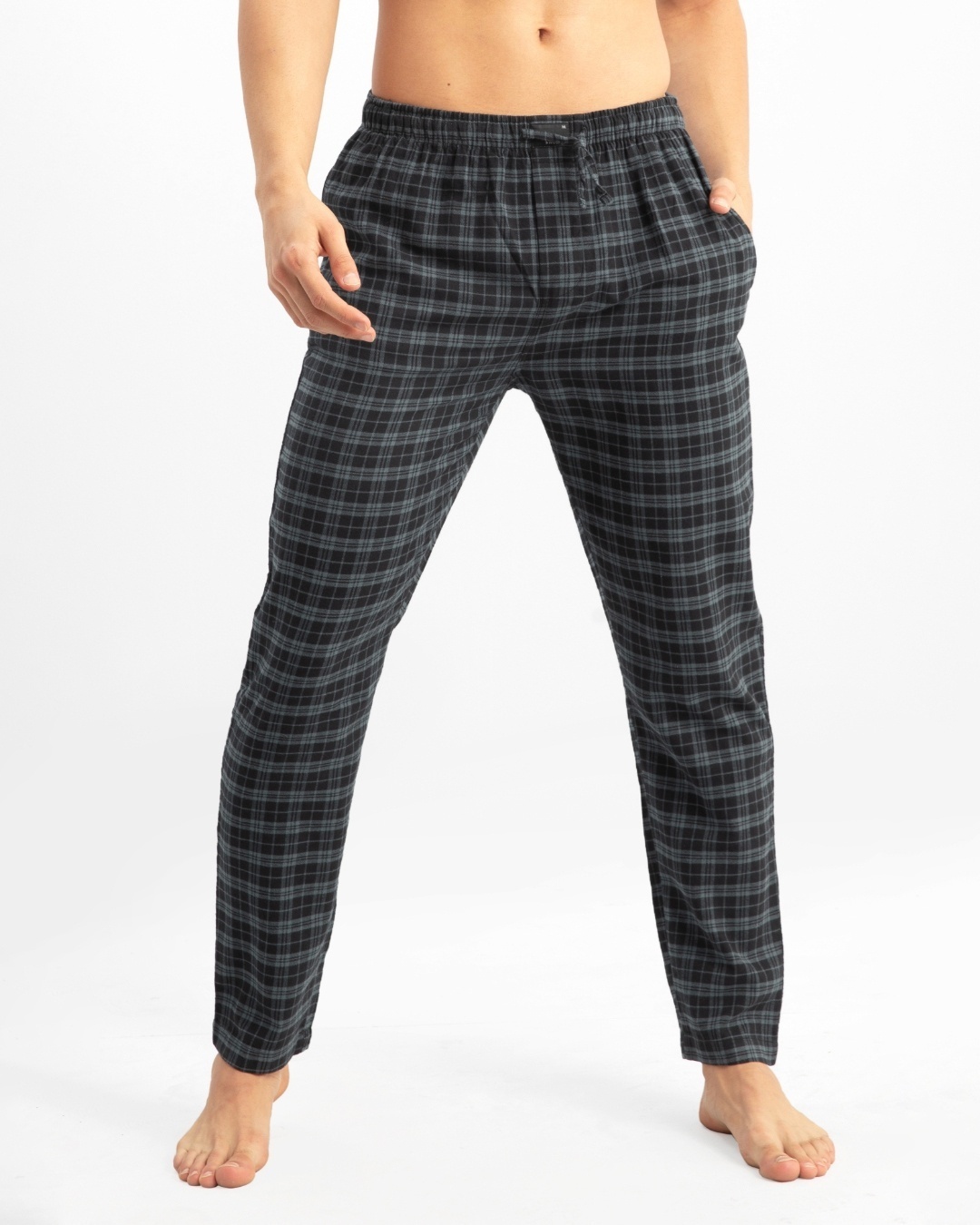 Shop Men's Black Checked Cotton Relaxed Fit Pyjamas-Design
