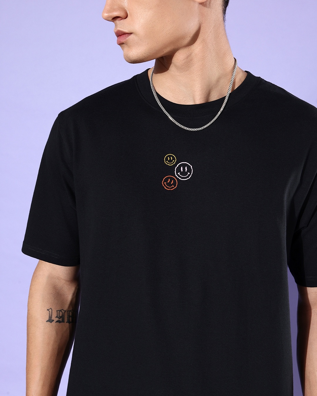 Buy Mens Black Graphic Printed Oversized T Shirt Online At Bewakoof 2660