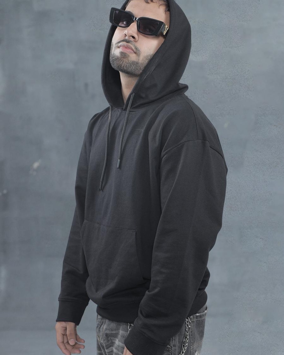 Buy Men's Black Loose Fit Hoodie For Men Black Online At Bewakoof