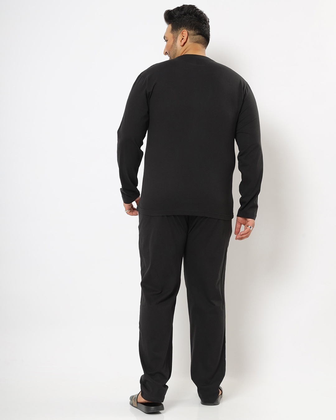 Shop Men's Black Regular Fit Mickey Plus Size T-Shirt & Pyjama Set-Design