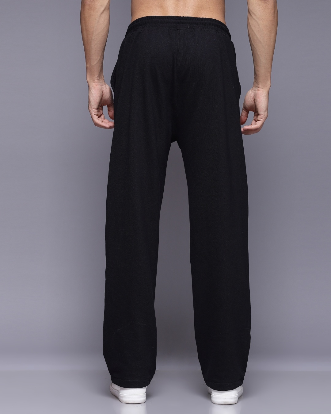 Buy Men's Black Relaxed Fit Track Pants Online at Bewakoof