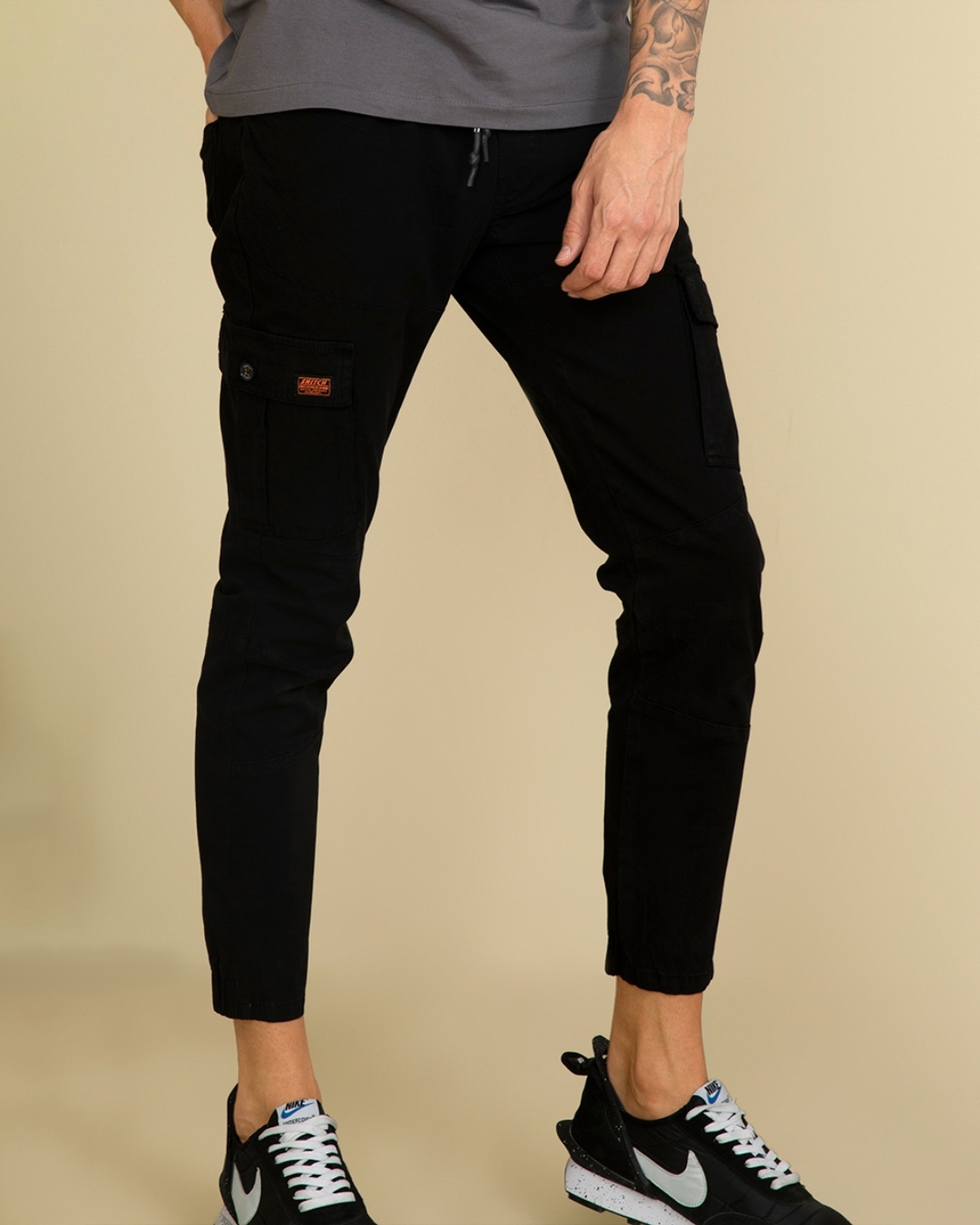 bewakoof cargo pants