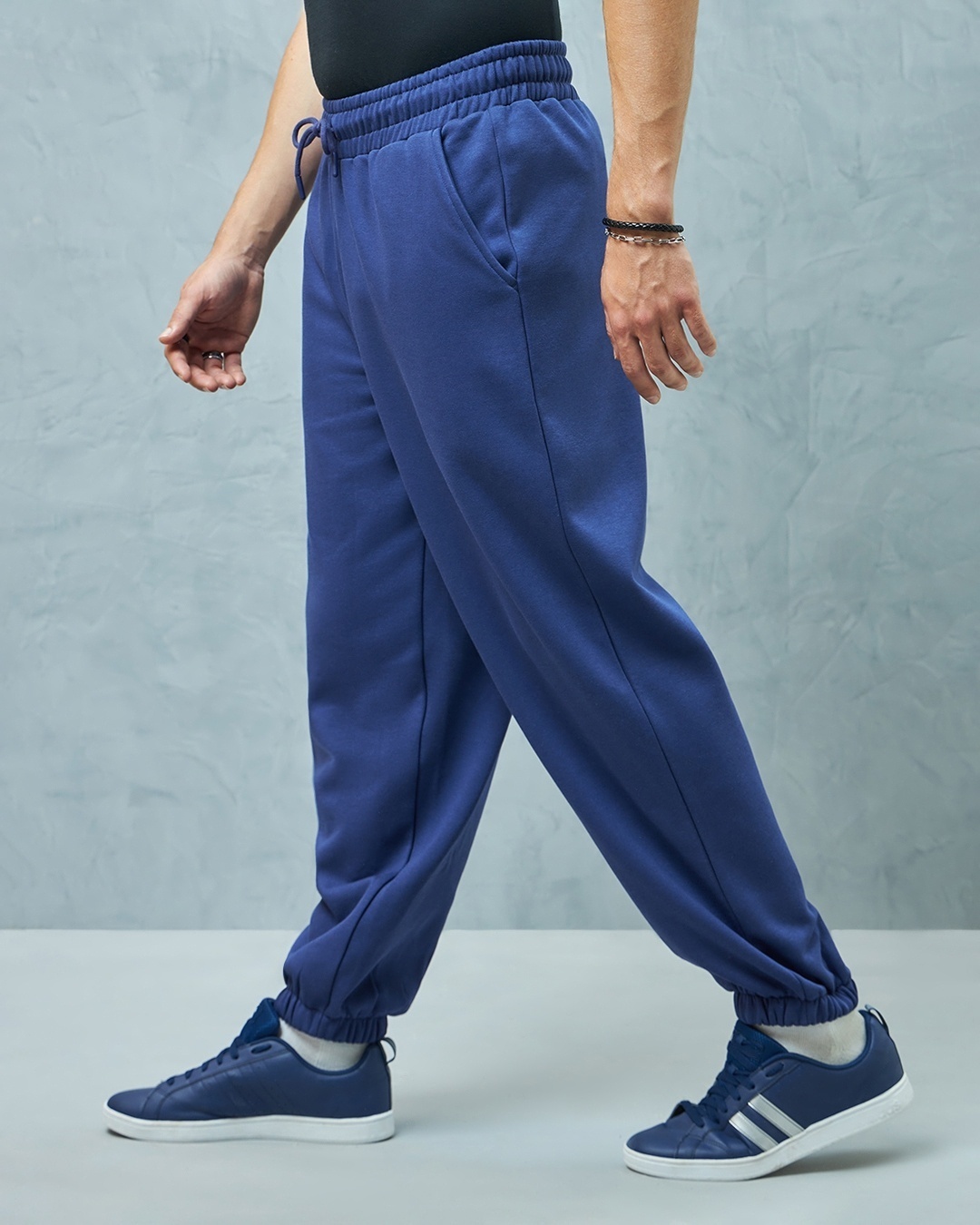 Loose fitting mens discount joggers