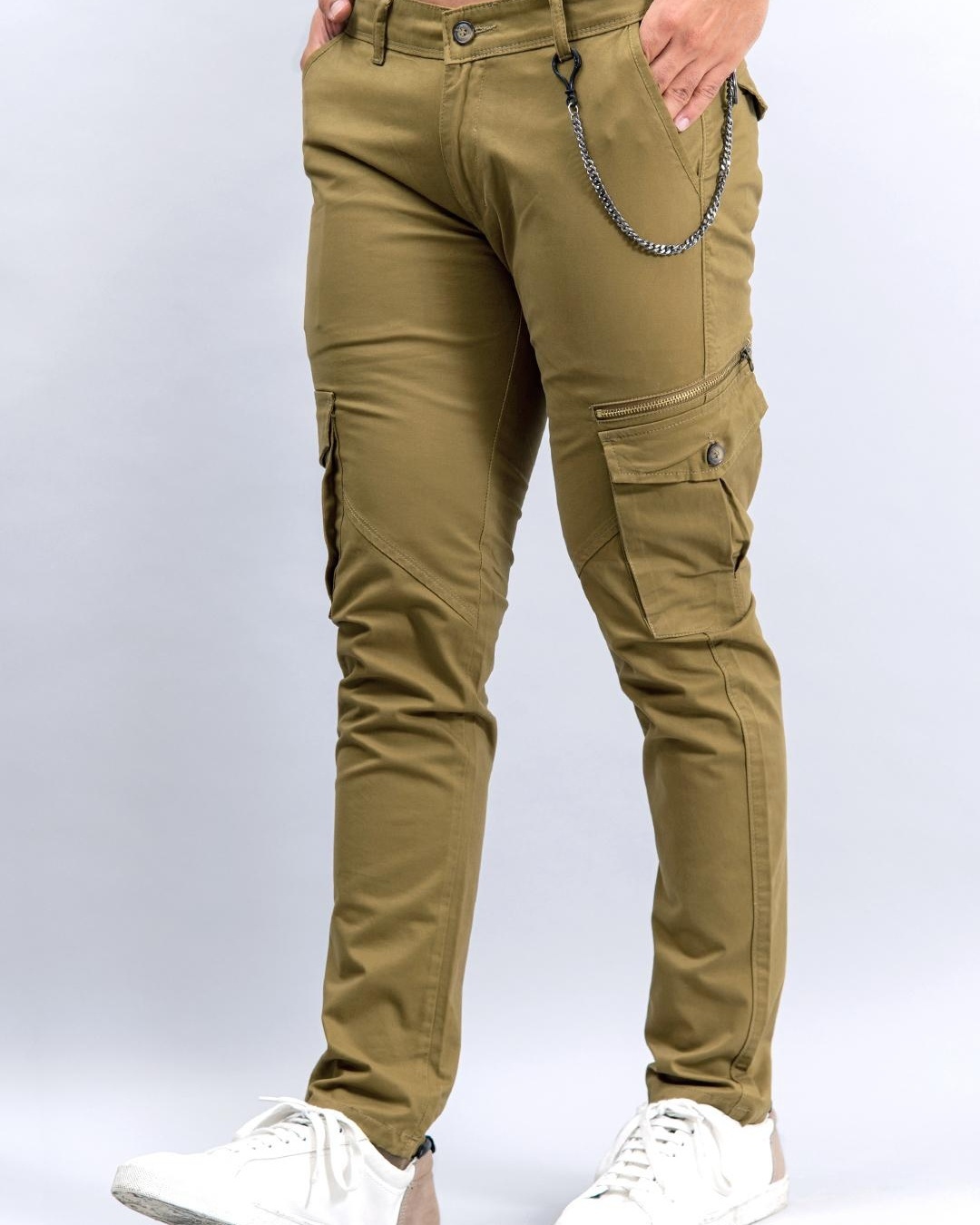 Buy Men's Brown Cargos for Men Brown Online at Bewakoof