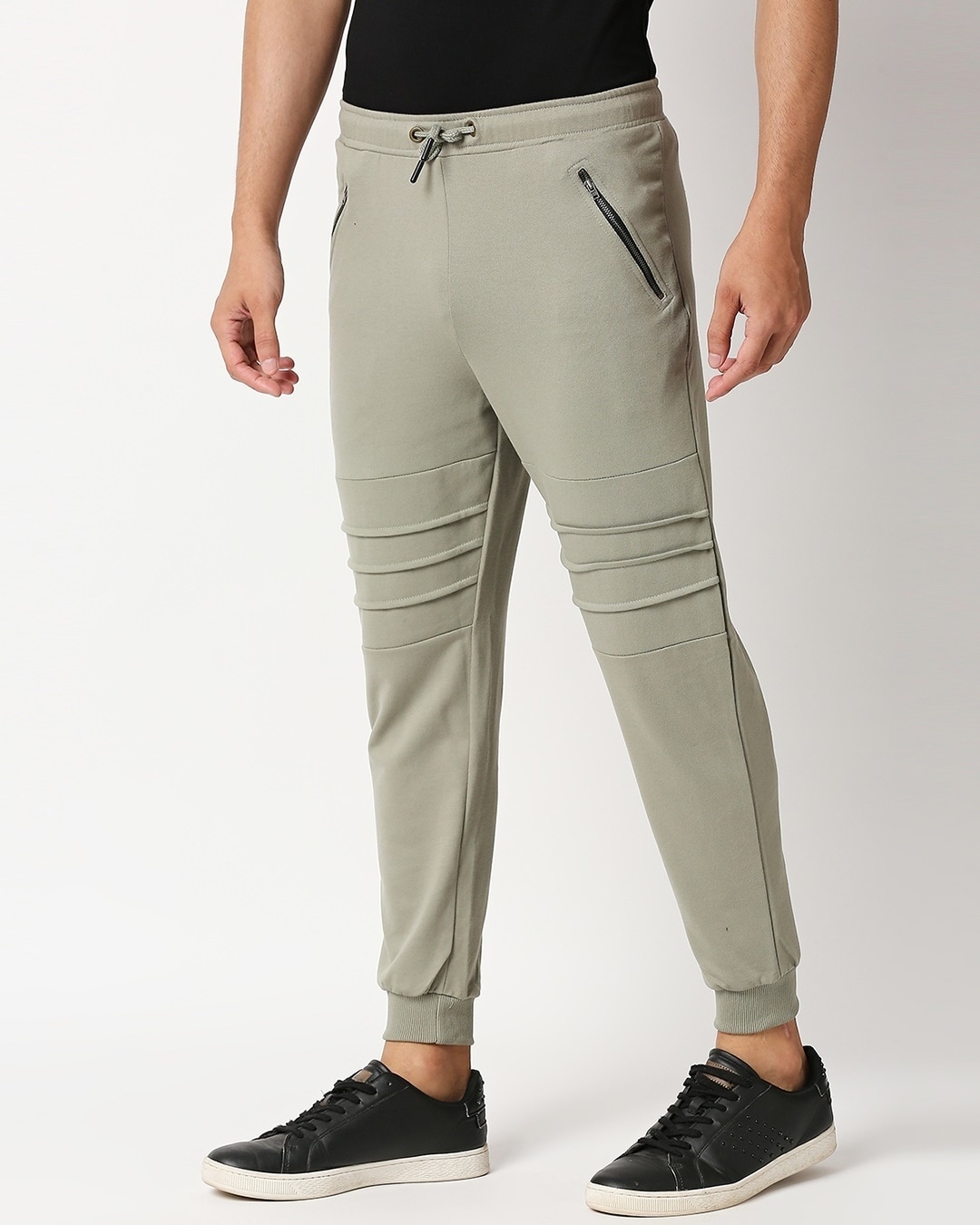 bewakoof joggers