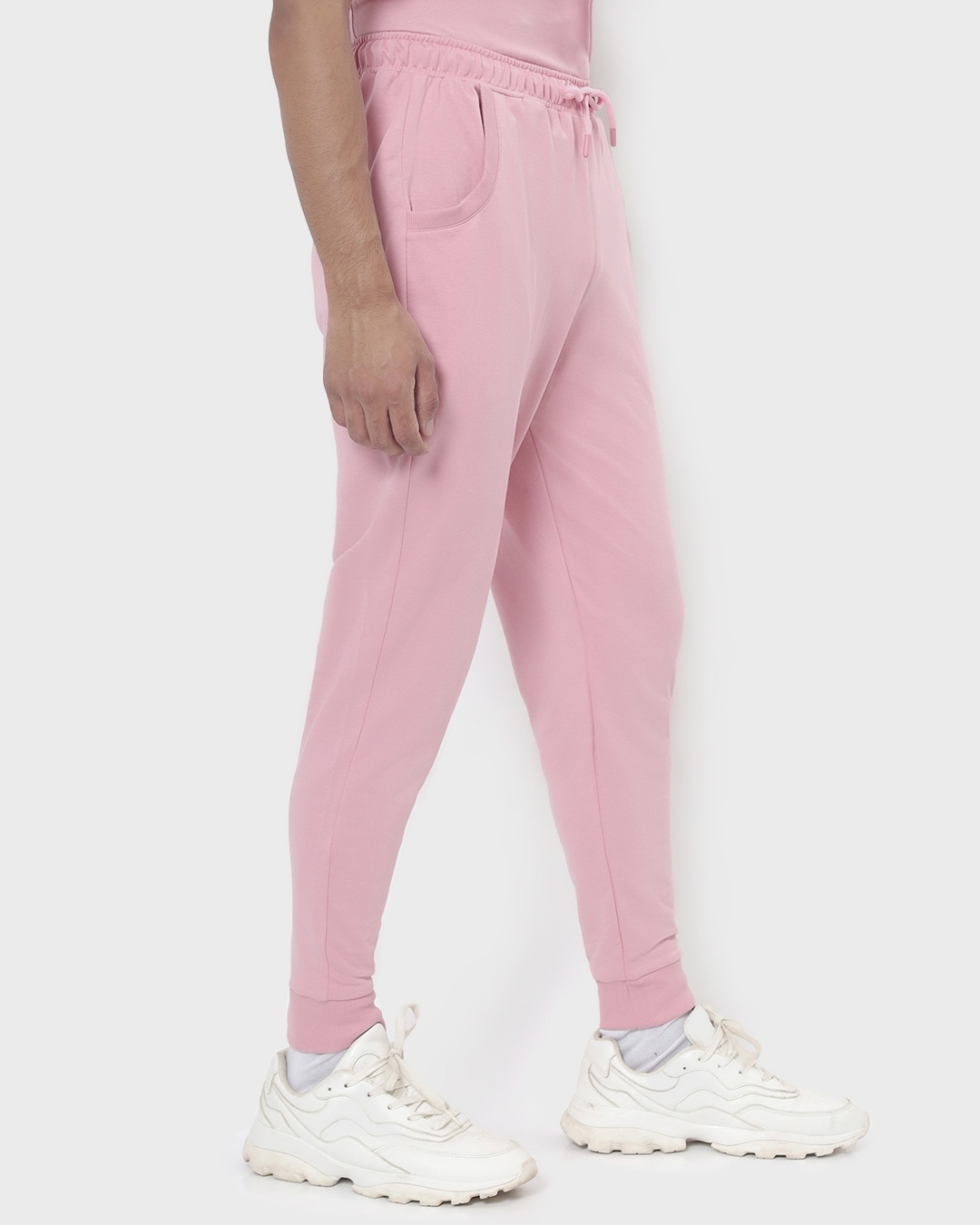 bewakoof joggers