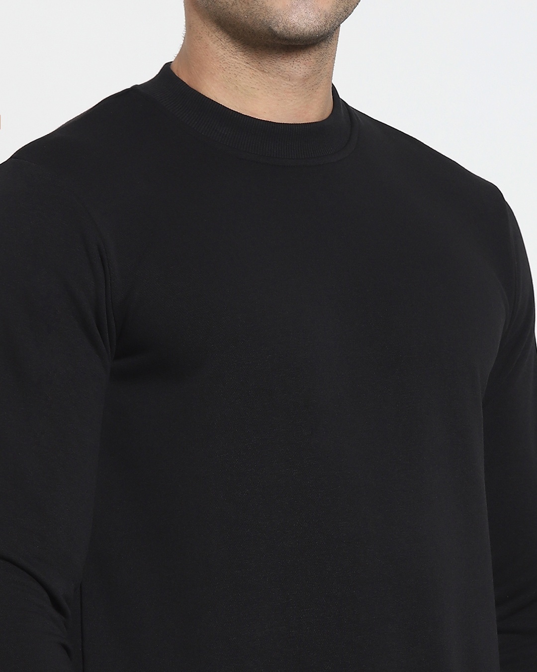 Shop Men's Crewneck Solid Black Sweatshirt