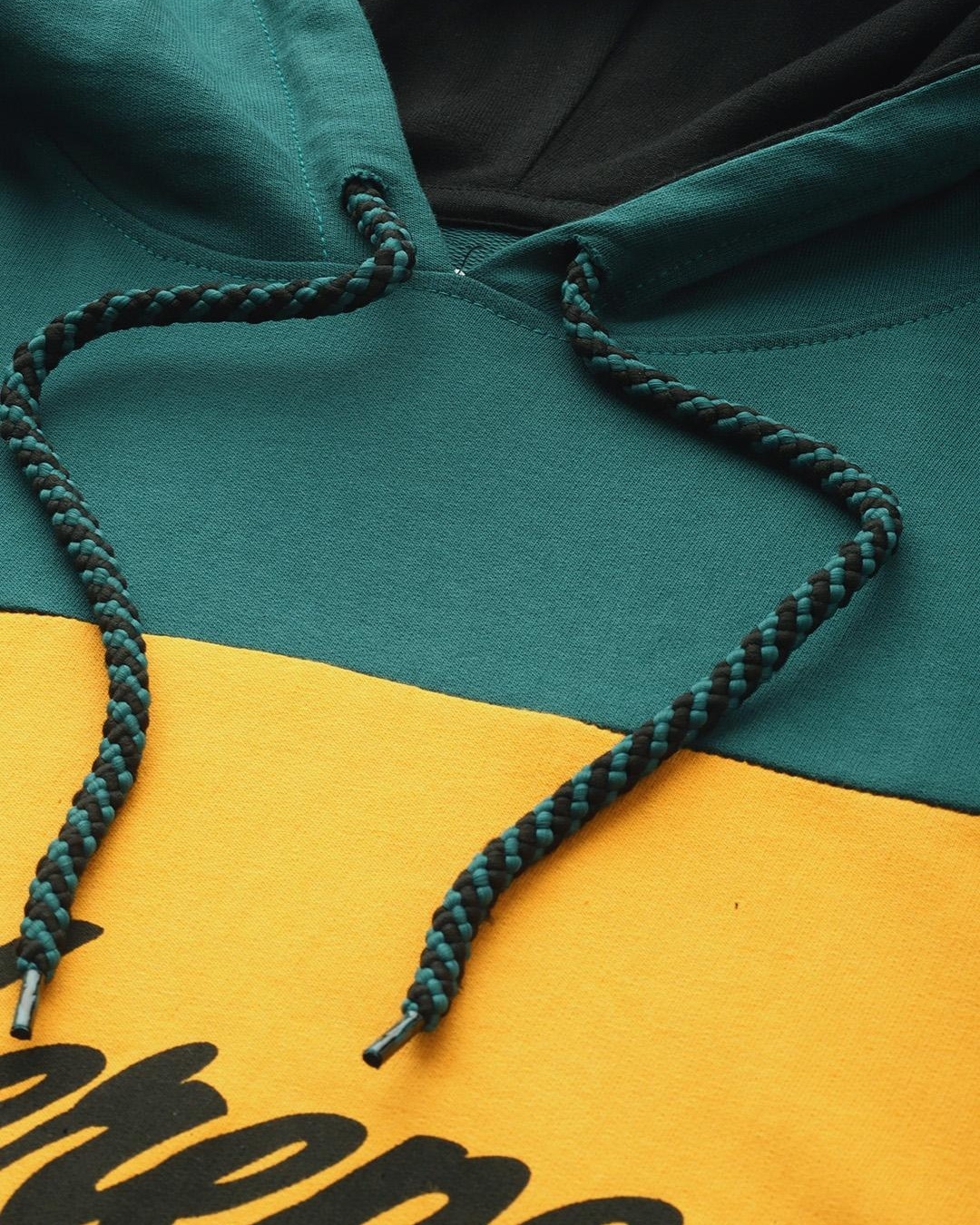Buy Men's Green Color Block Hoodie for Men Green Online at Bewakoof