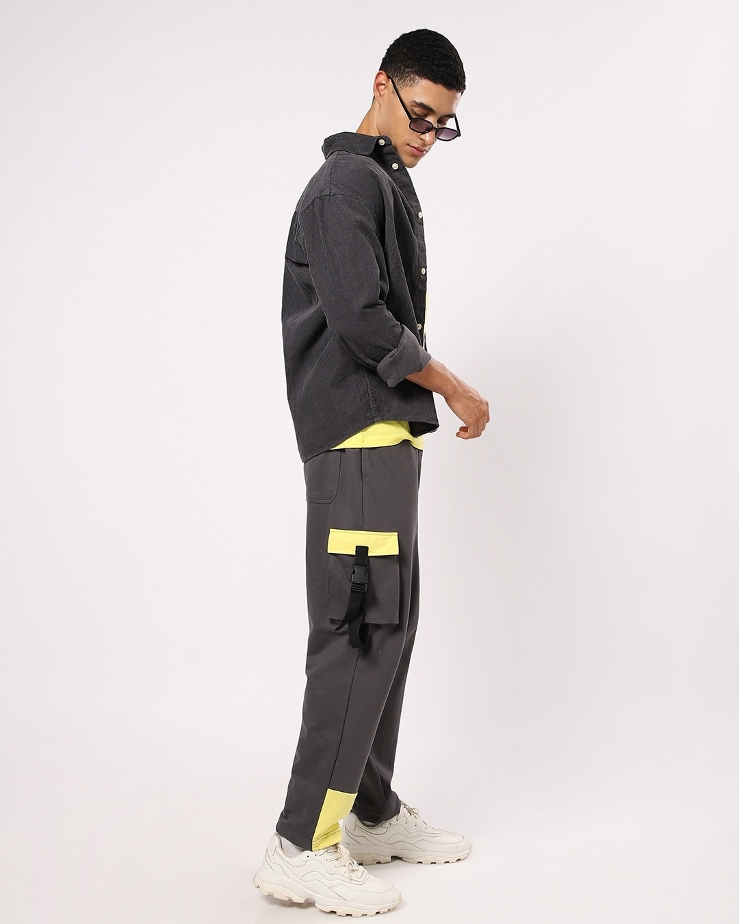 bewakoof joggers