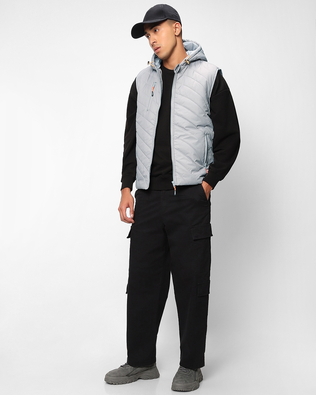 Buy Men's Grey Sleeveless Puffer Jacket Online at Bewakoof