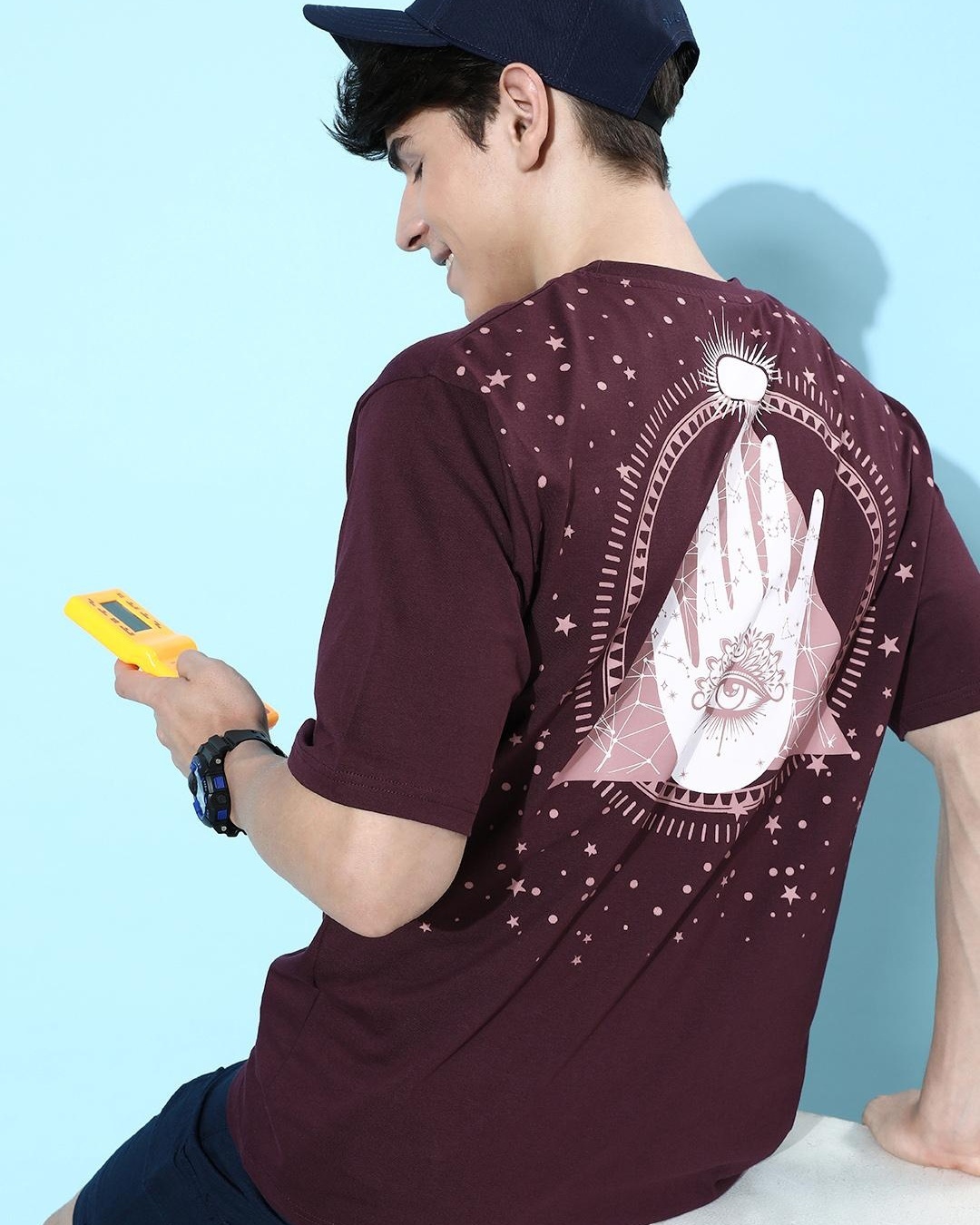 Buy Men's Maroon Graphic Printed Oversized T-shirt Online at Bewakoof