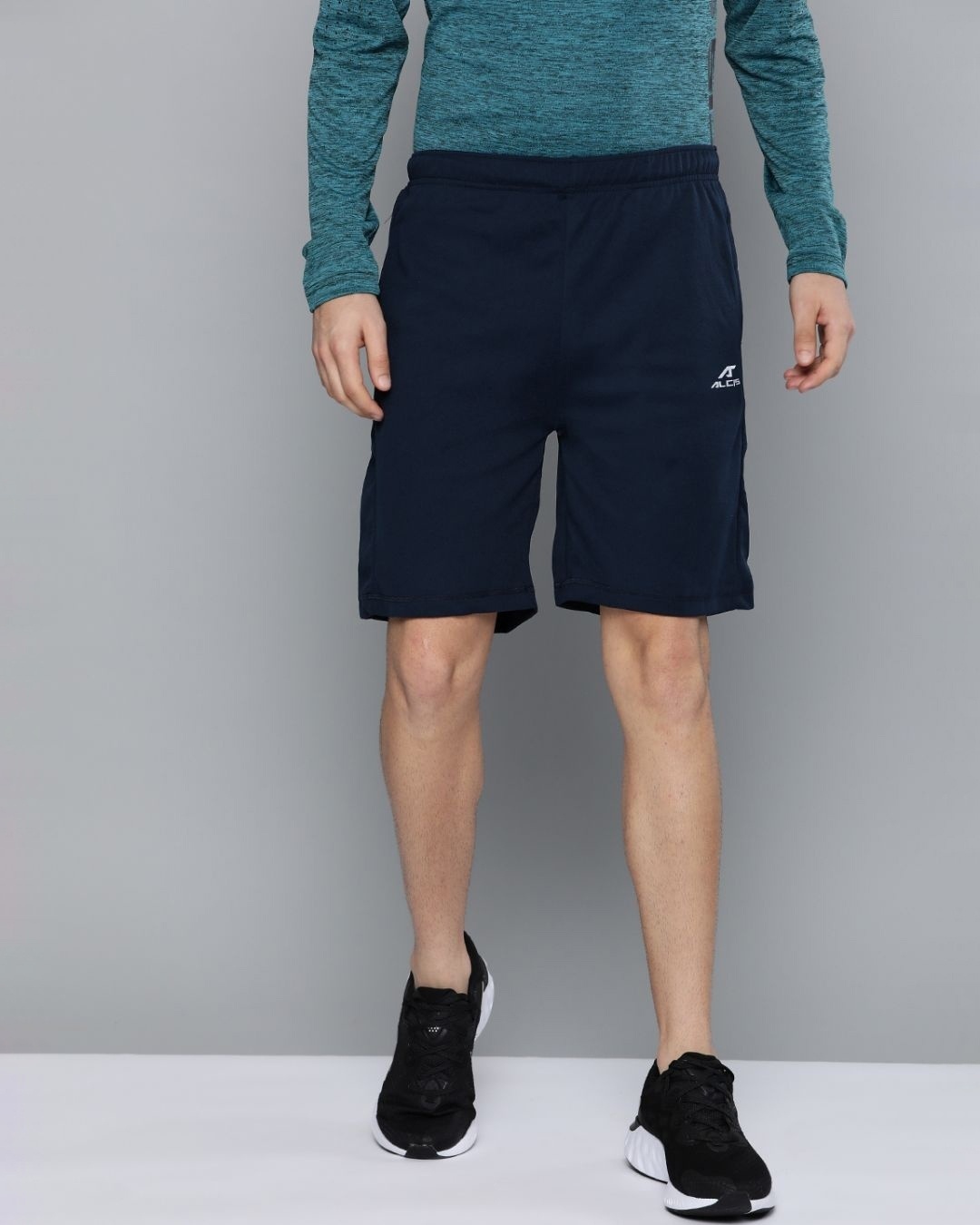 Shop Men's Navy Blue Slim Fit Mid Rise Regular Shorts-Front