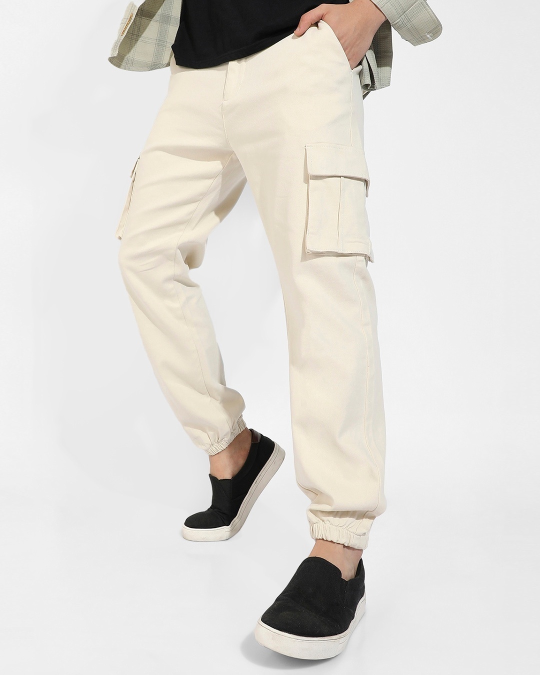Light Grey Solid Cotton Nylon Spandex Men Regular Fit Cargo Trousers -  Selling Fast at Pantaloons.com