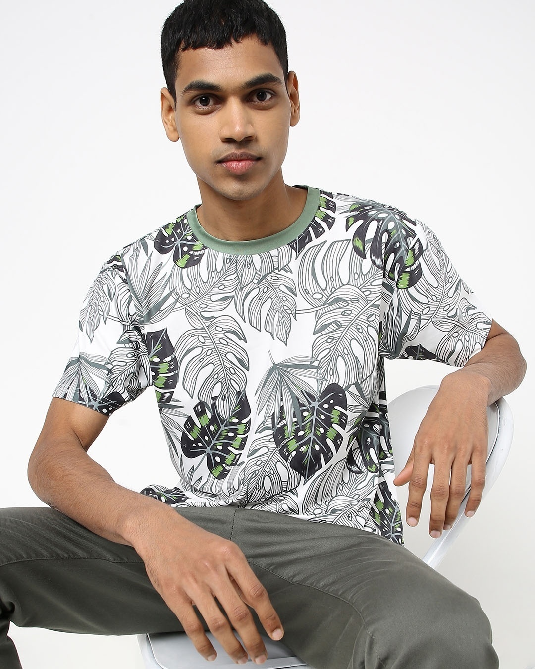 Shop Men's White All Over Leaf Printed T-shirt-Full