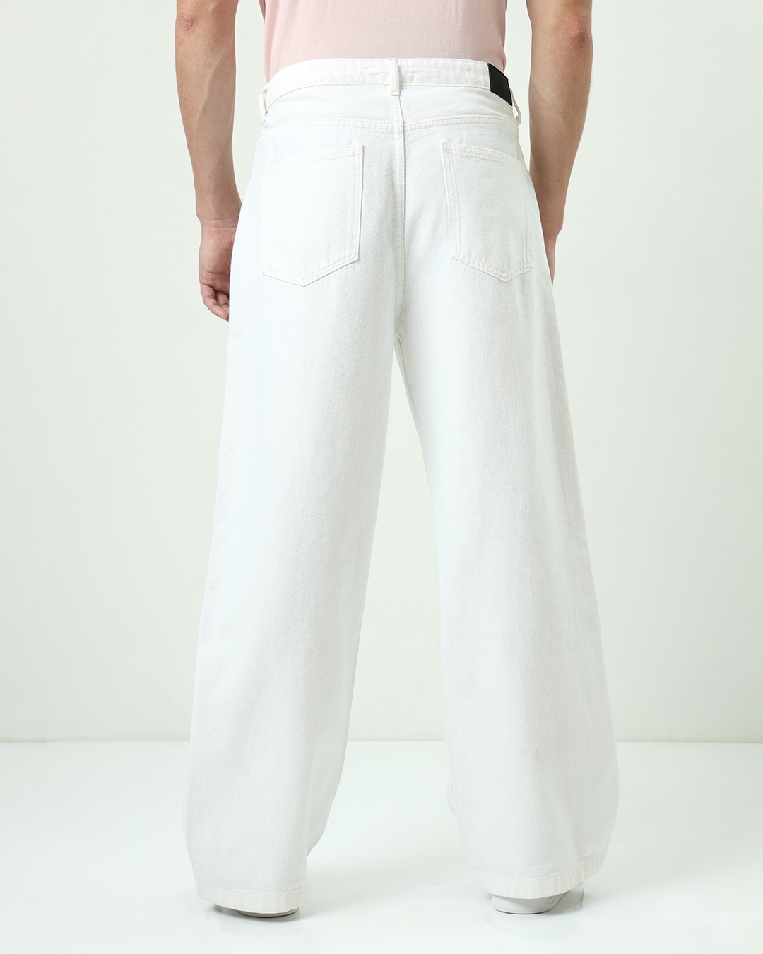 Buy Men's White Baggy Straight Fit Jeans Online at Bewakoof — free download
