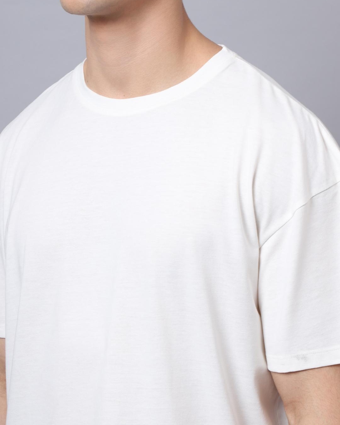 Buy Mens White Graphic Printed Super Loose Fit T Shirt Online At Bewakoof 7002