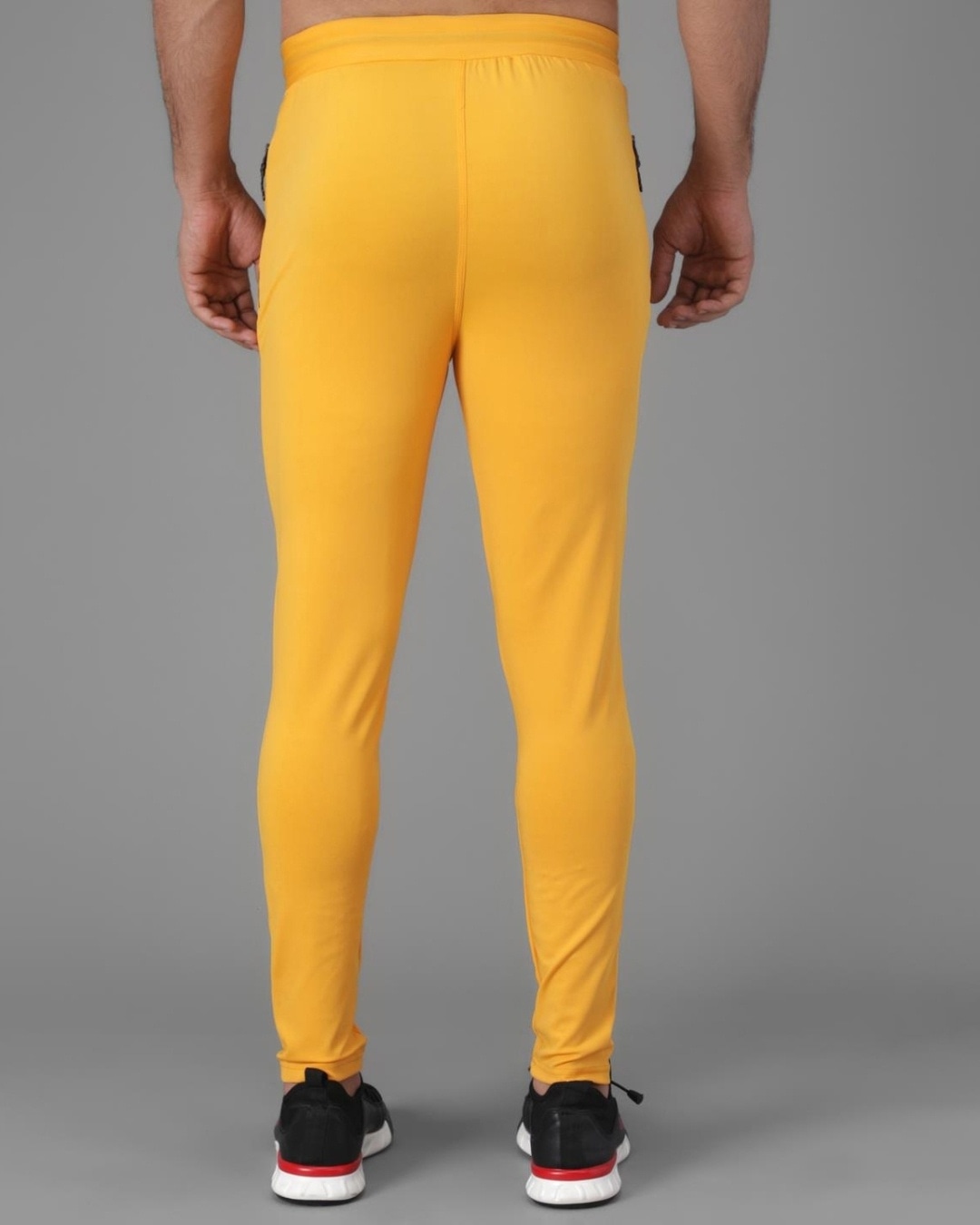 men's relaxed fit track pants