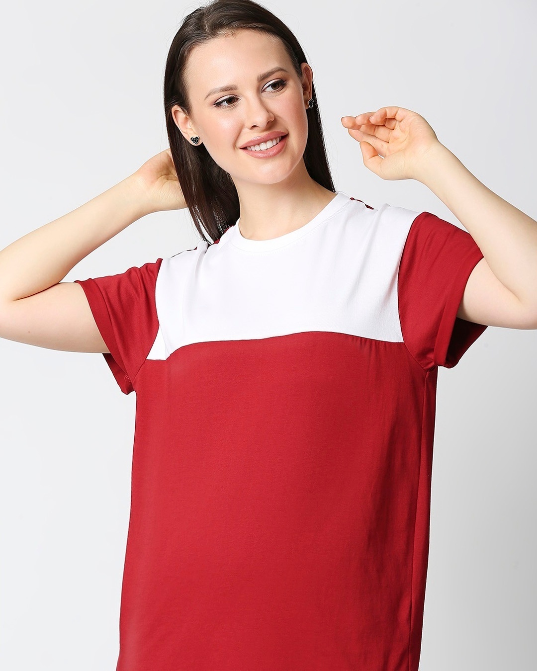 Shop Red Velvet-White Color Block Boyfriend T-Shirt-Front