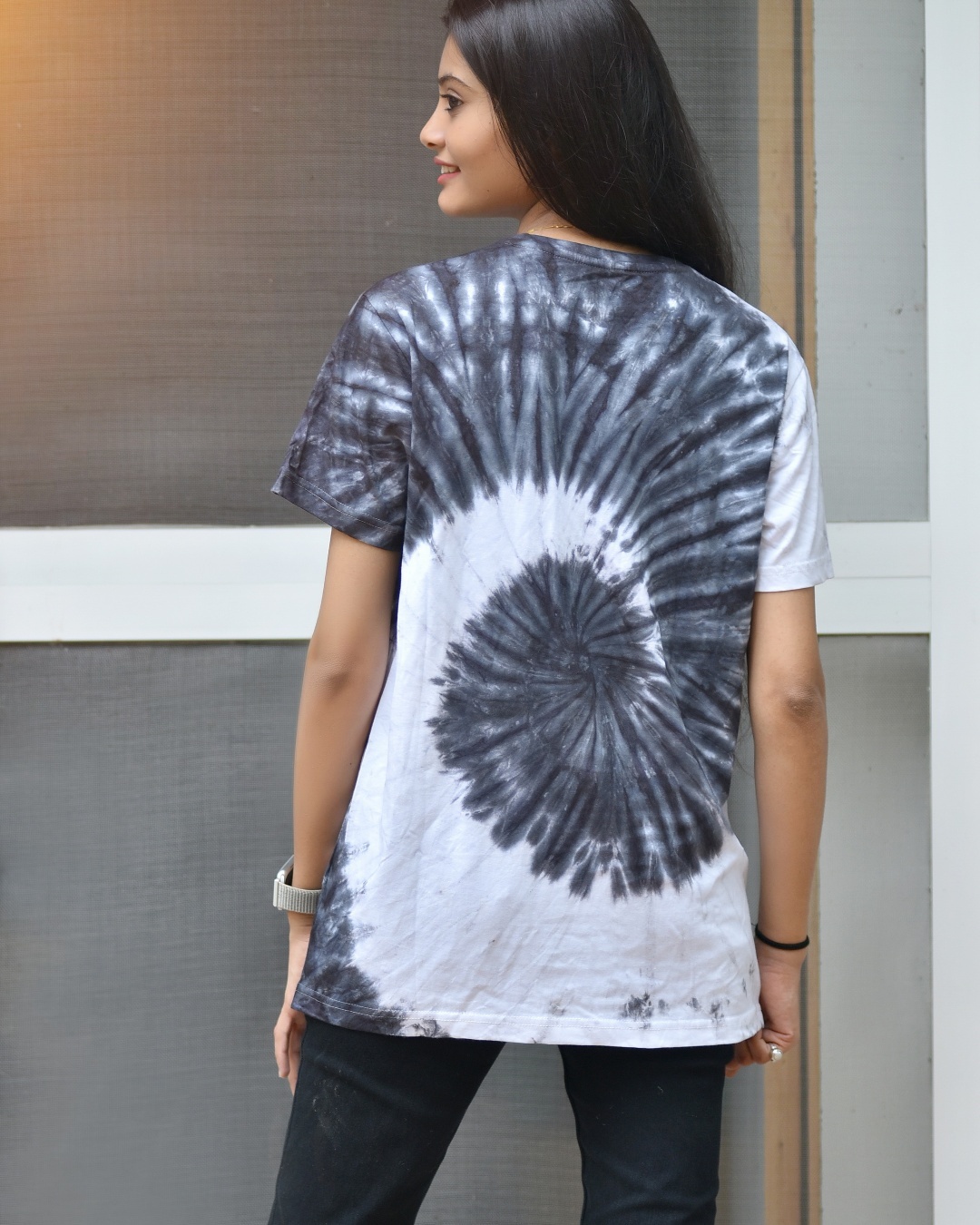 Shop Unisex Black & White Tie & Dye Relaxed Fit T-shirt-Full