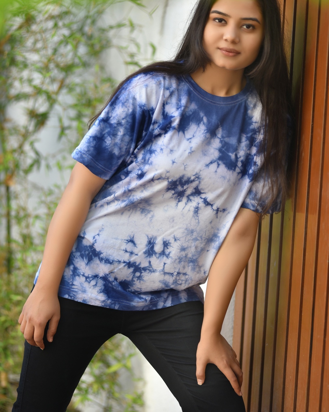 Shop Unisex Blue & White Tie & Dye Relaxed Fit T-shirt-Back