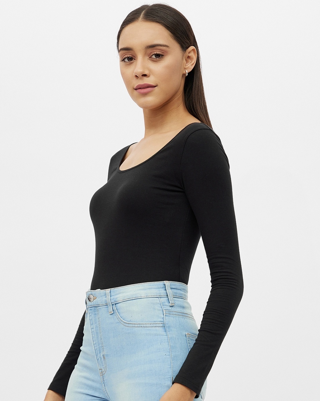 Shop Women's Black Cotton Scoop Neck Long Sleeve T-shirt-Back