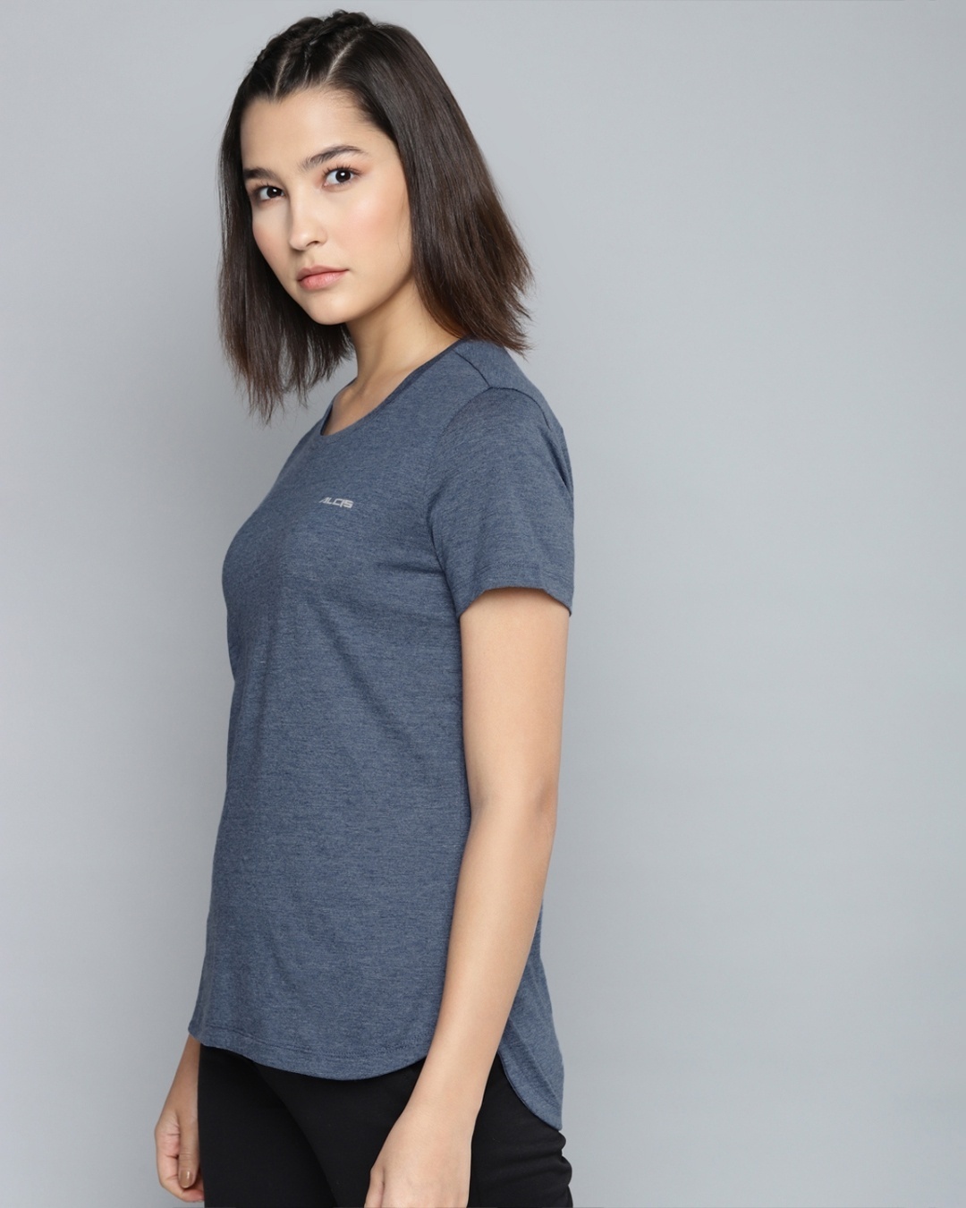 Shop Women's Blue Slim Fit Cotton T-shirt-Back