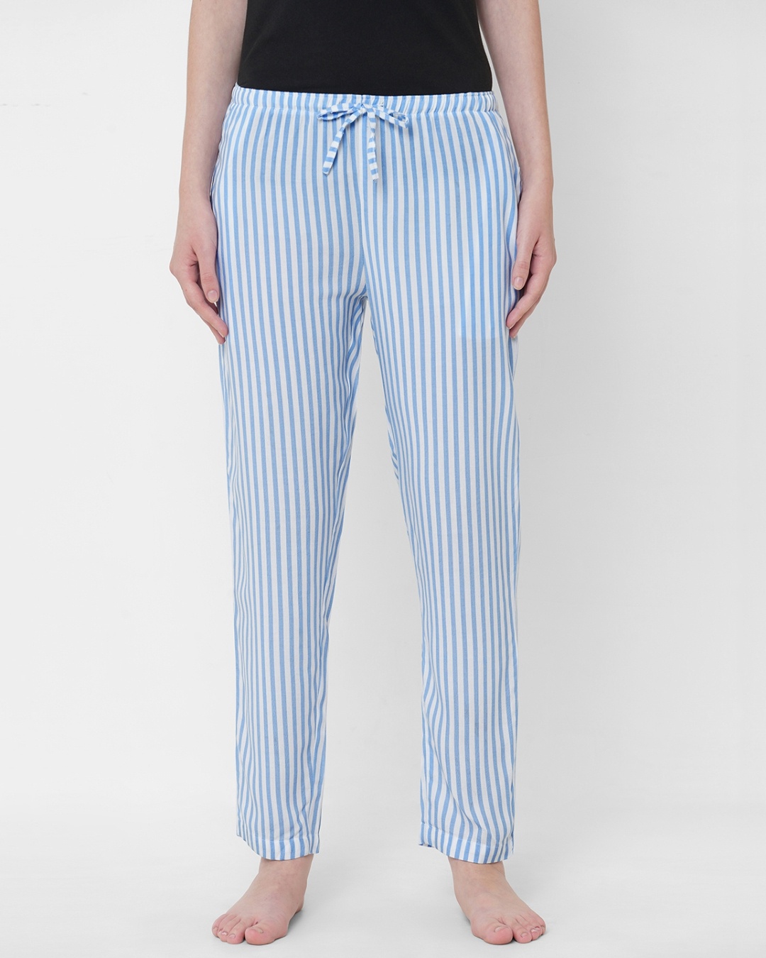 Wooloo Lavender Lounge Pants - Women | Pokémon Center Official Site